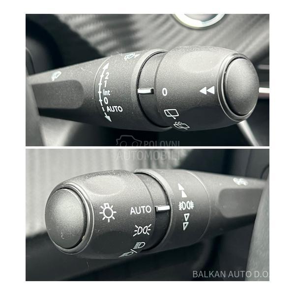 Peugeot 2008 1.5 HDI/ALLURE/NAV