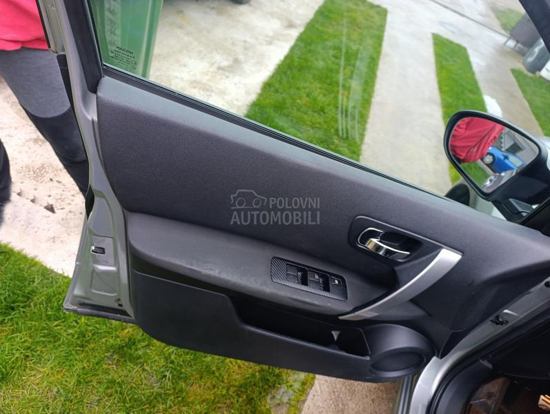 Nissan Qashqai 1.5 dci P A N O R A