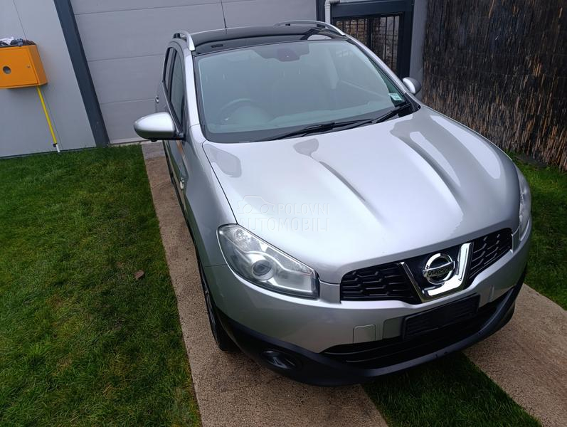 Nissan Qashqai 1.5 dci P A N O R A