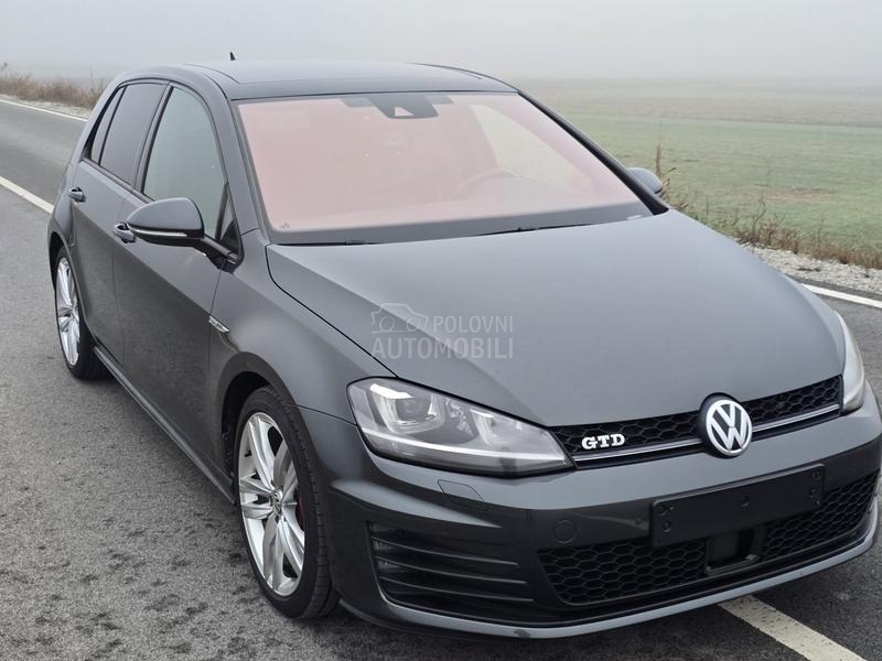 Volkswagen Golf 7 GTD,DSG,PANO,LED