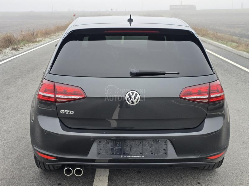 Volkswagen Golf 7 GTD,DSG,PANO,LED