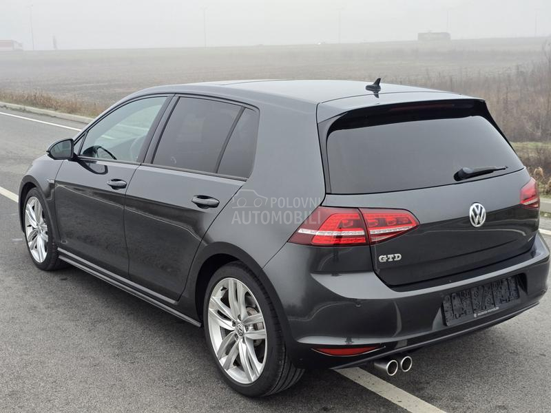 Volkswagen Golf 7 GTD,DSG,PANO,LED