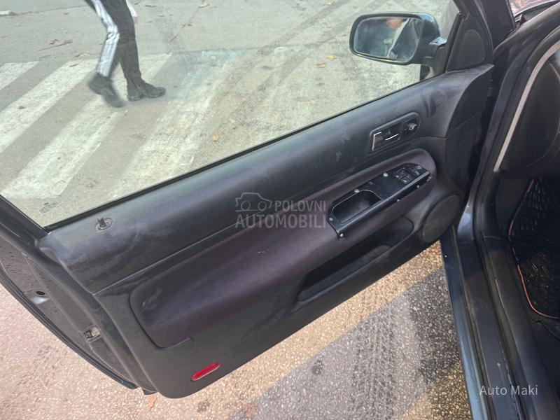 Volkswagen Golf 4 1.6 highline