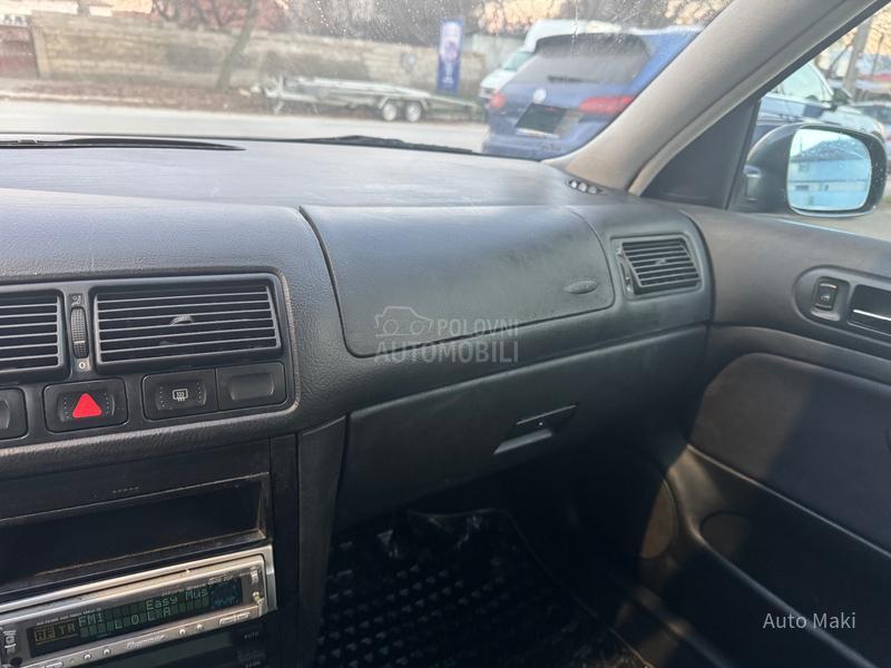 Volkswagen Golf 4 1.6 highline
