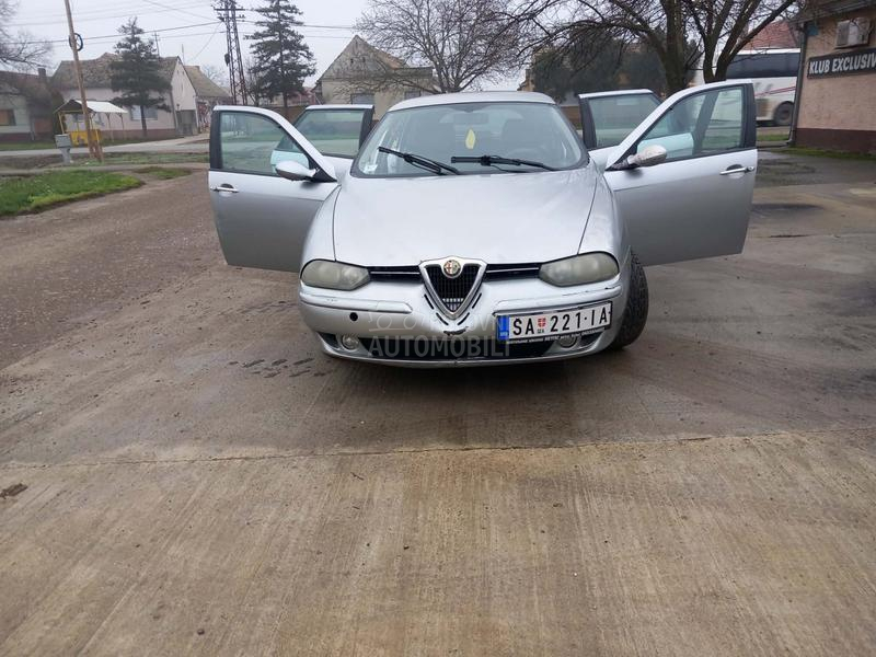 Alfa Romeo 156 