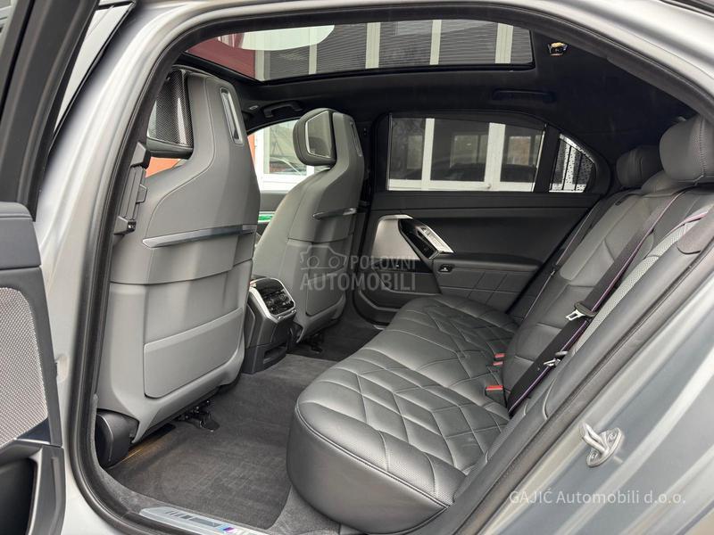 BMW 740 d XD M SPORT SKY