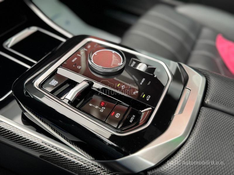 BMW 740 d XD M SPORT SKY