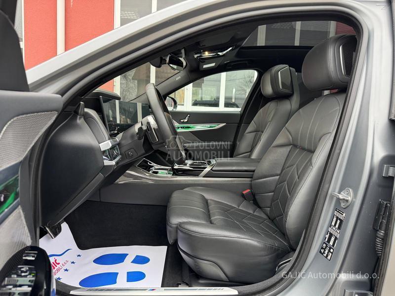 BMW 740 d XD M SPORT SKY