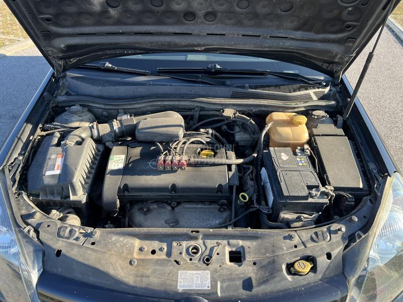 Opel Astra H 1.6 TNG