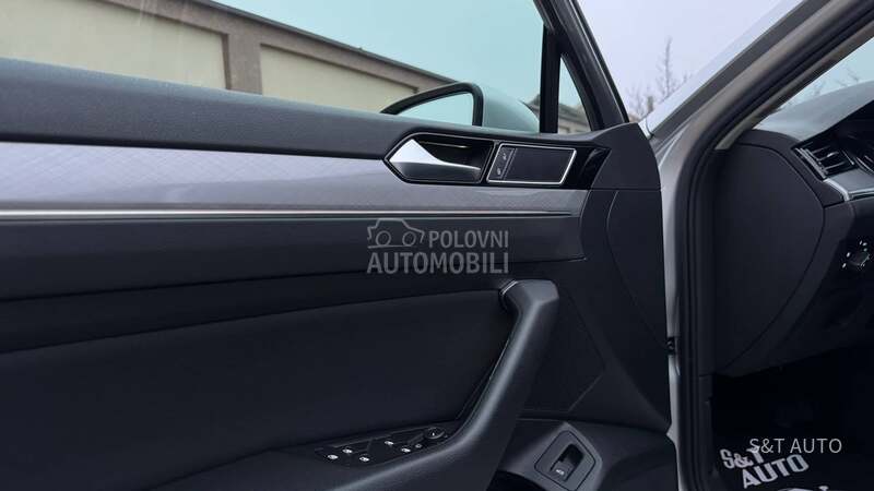 Volkswagen Passat B8 2.0 TDI/DSG/LED/FUL