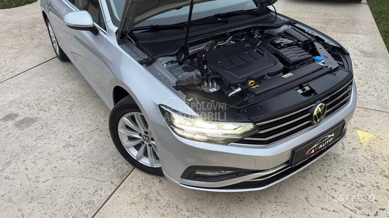 Volkswagen Passat B8 2.0 TDI/DSG/LED/FUL