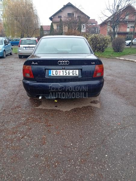 Audi A4 1.8i