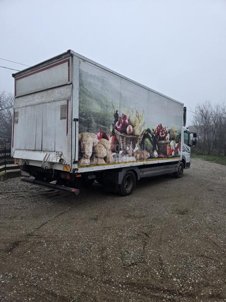 Mercedes Benz Atego 815