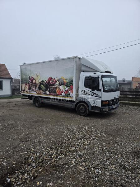 Mercedes Benz Atego 815