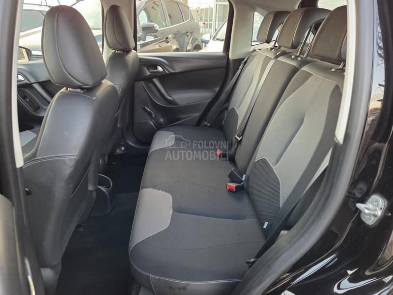 Citroen C3 1.2b CH FABRlKA