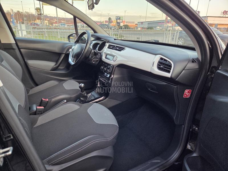 Citroen C3 1.2b CH FABRlKA