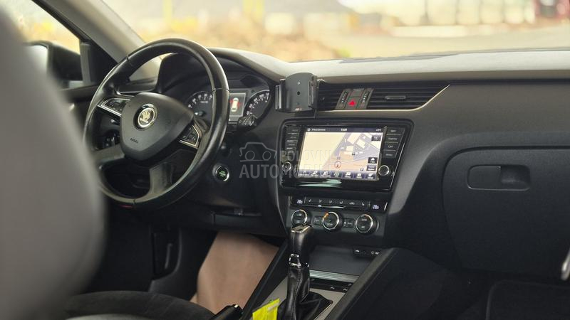Škoda Octavia DSG ALCANTARA