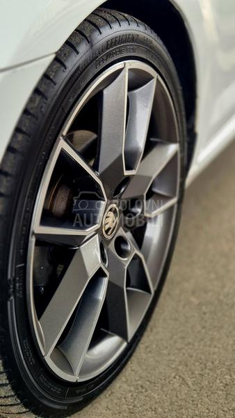 Škoda Octavia DSG ALCANTARA