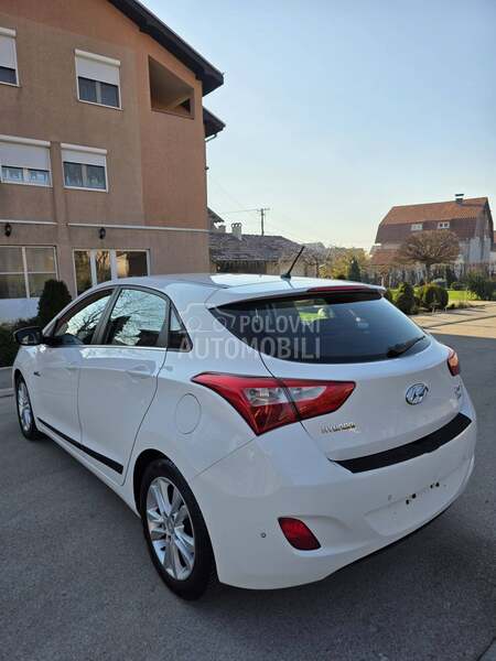 Hyundai i30 1.6 CRDI