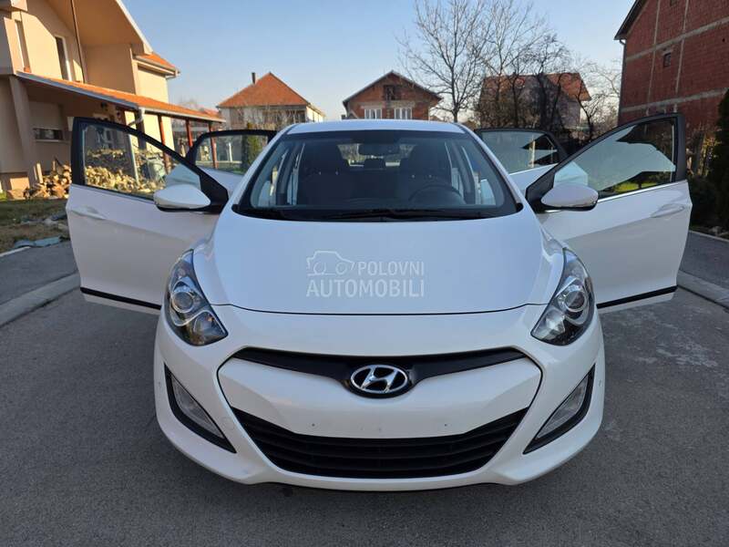 Hyundai i30 1.6 CRDI