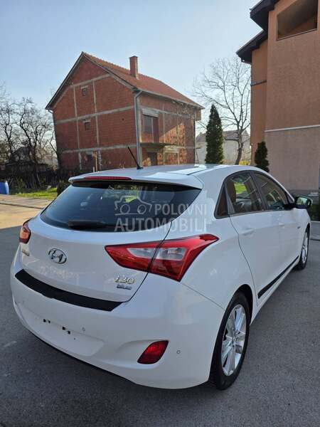 Hyundai i30 1.6 CRDI
