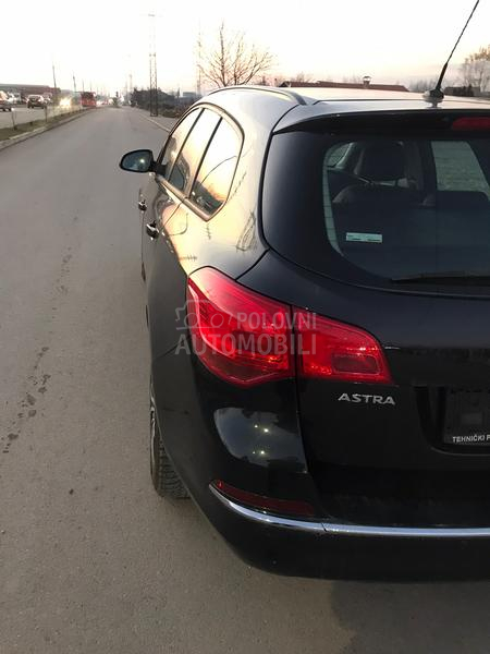 Opel Astra J 1.6 cdti Cosmo