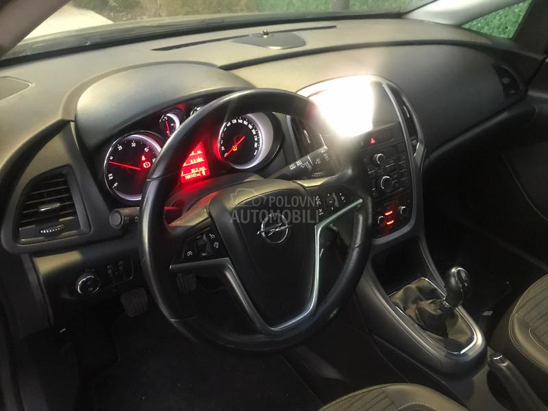 Opel Astra J 1.6 cdti Cosmo