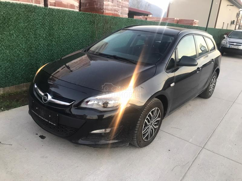 Opel Astra J 1.6 cdti