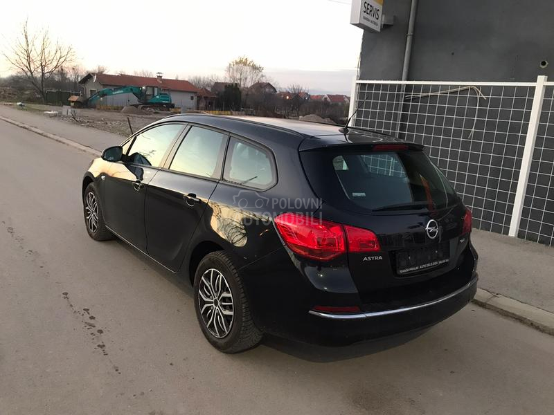 Opel Astra J 1.6 cdti Cosmo