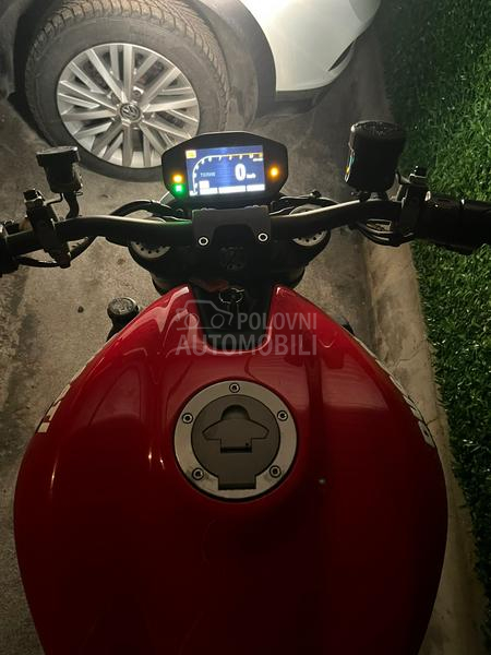 Ducati monster 1200s