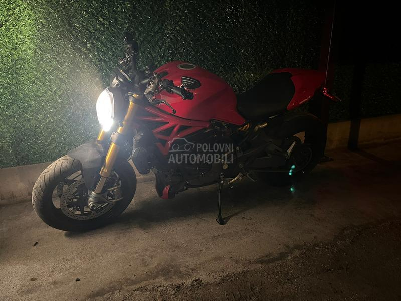 Ducati monster 1200s