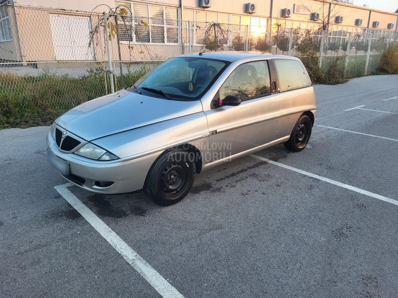 Lancia Ypsilon 1.2