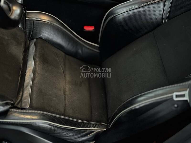 Volvo XC60 T5 awd R-design