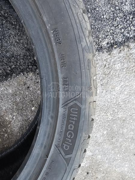 Goodyear 225/45 R19 Zimska
