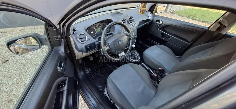 Ford Fiesta 1.6 TDCI Ghia