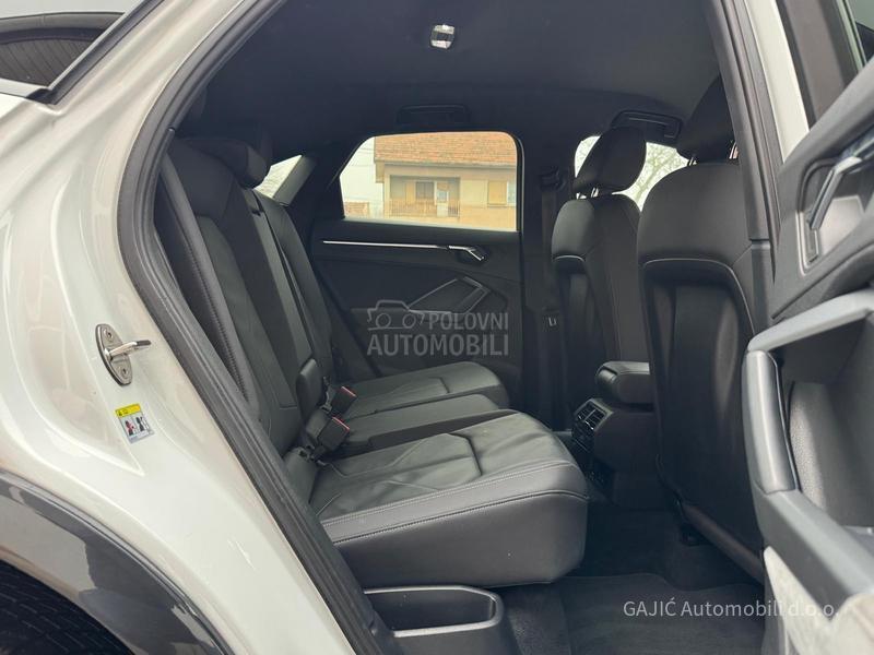 Audi Q3 2.0TDI S LINE