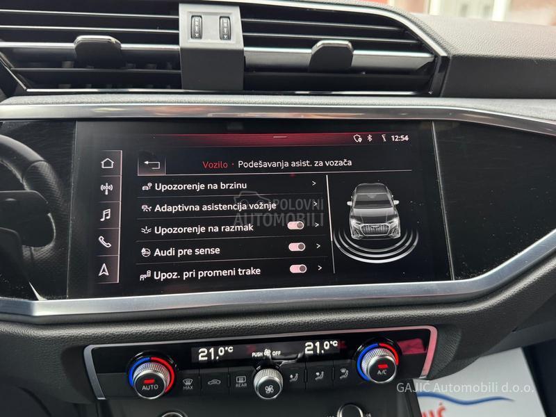 Audi Q3 2.0TDI S LINE