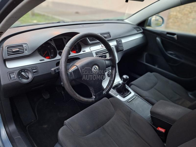 Volkswagen Passat B6 1.9 TDI