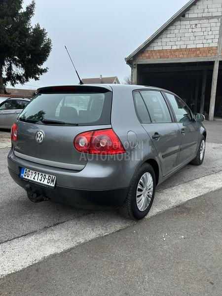 Volkswagen Golf 5 1.4