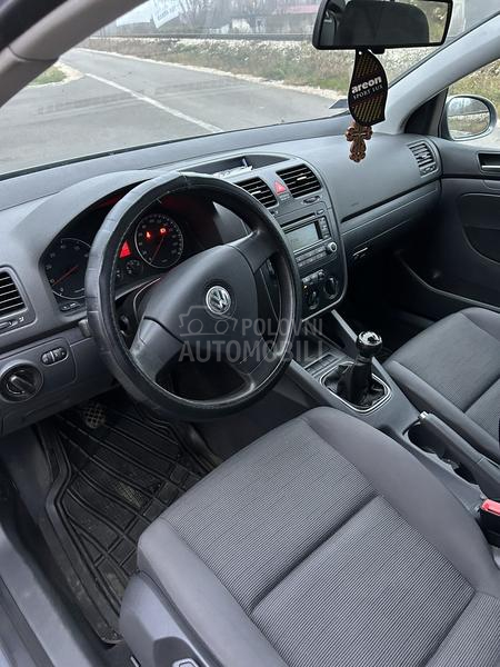Volkswagen Golf 5 1.4