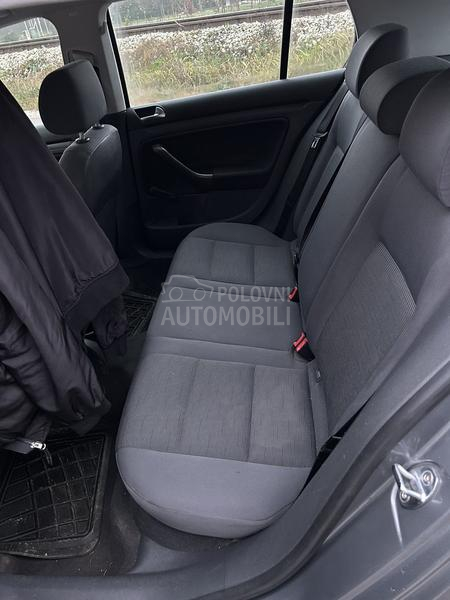 Volkswagen Golf 5 1.4