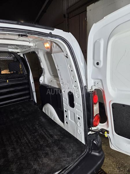 Peugeot Partner maxi