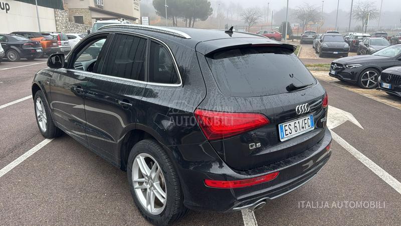 Audi Q5 2.0TDI S-LINE
