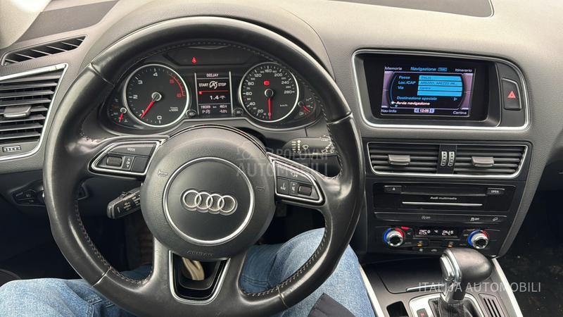 Audi Q5 2.0TDI S-LINE