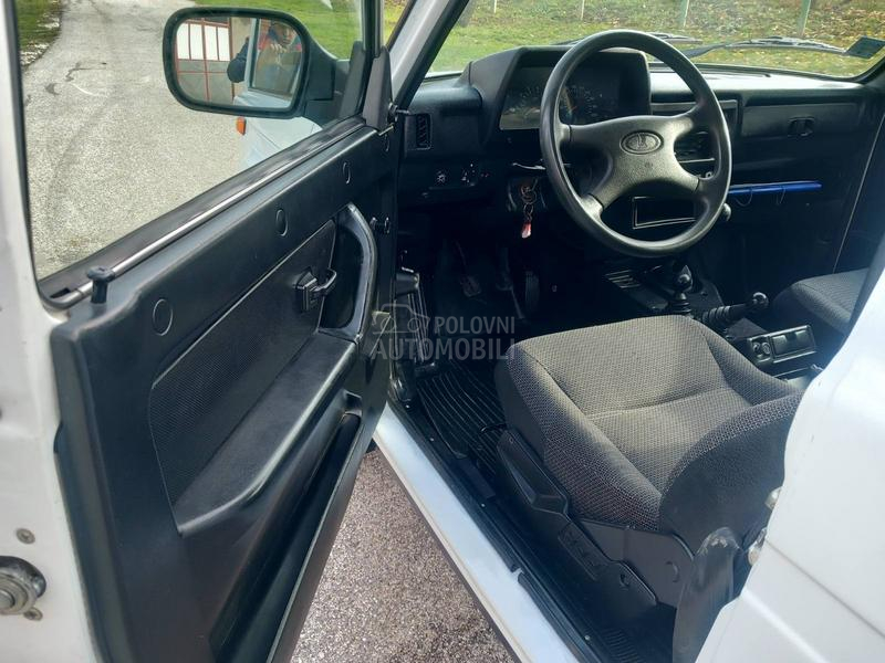 Lada Niva 1.7