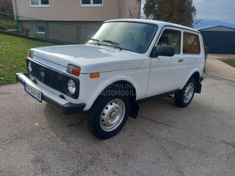 Lada Niva 1.7
