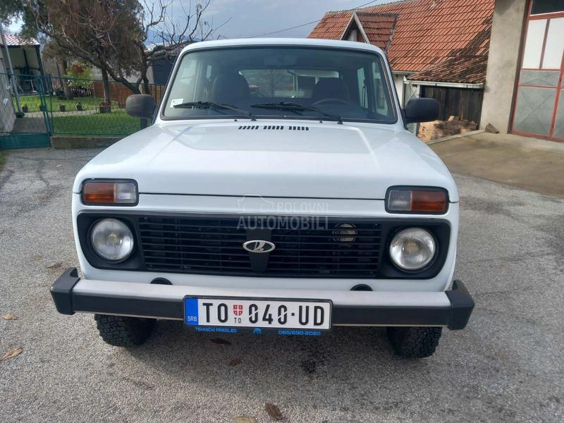 Lada Niva 1.7