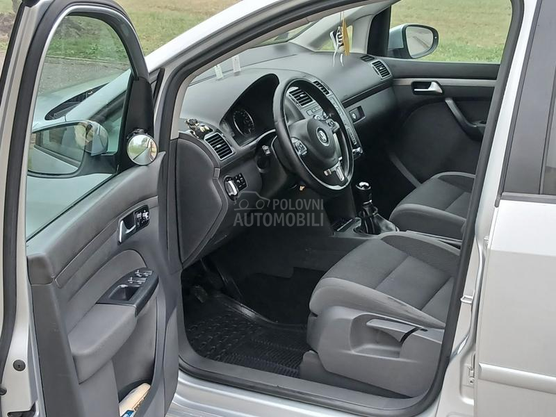 Volkswagen Touran 2.0 TDI