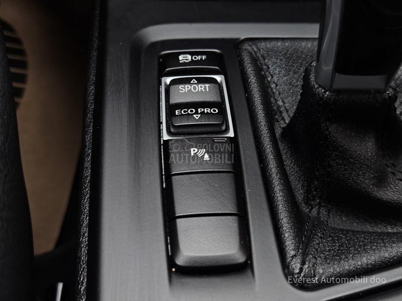 BMW X1 2.0D/MATRIX/EXECUT