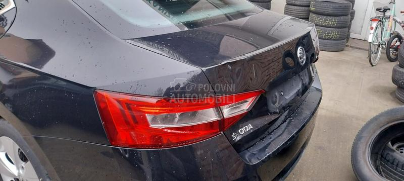 Škoda Superb 2.0